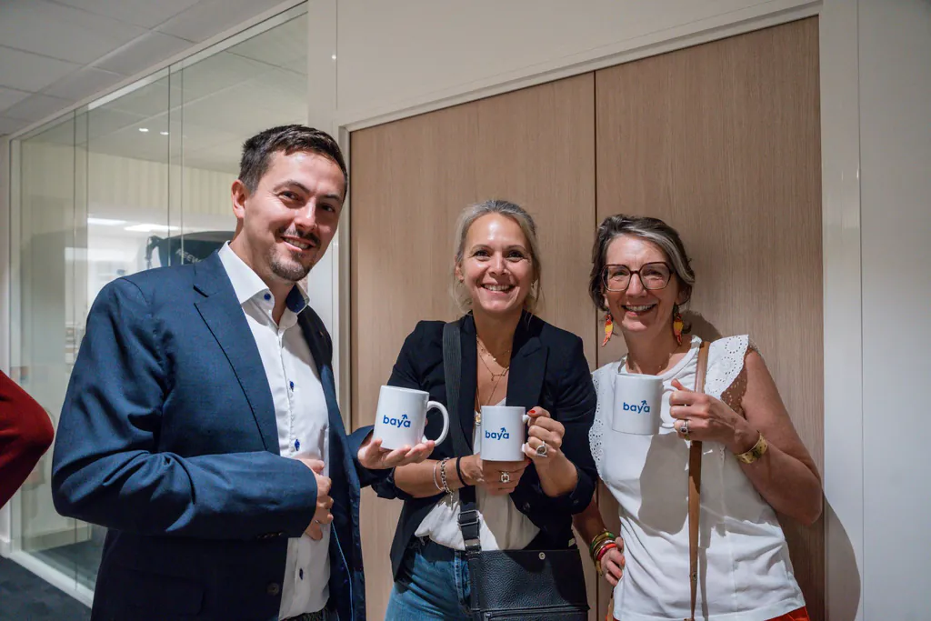 Guillaume Horn aux côtés de Céline Pichard et Dominique Hussenot lors d’une rencontre Café Business chez Baya.